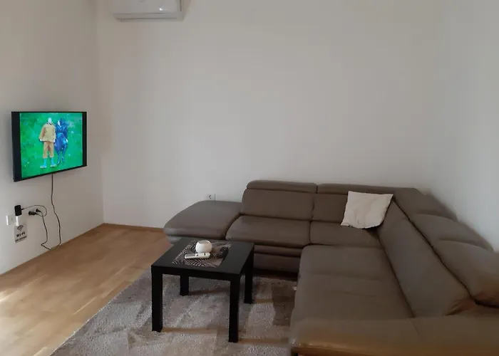 Apartman Podgorica Daire Podgoriçe